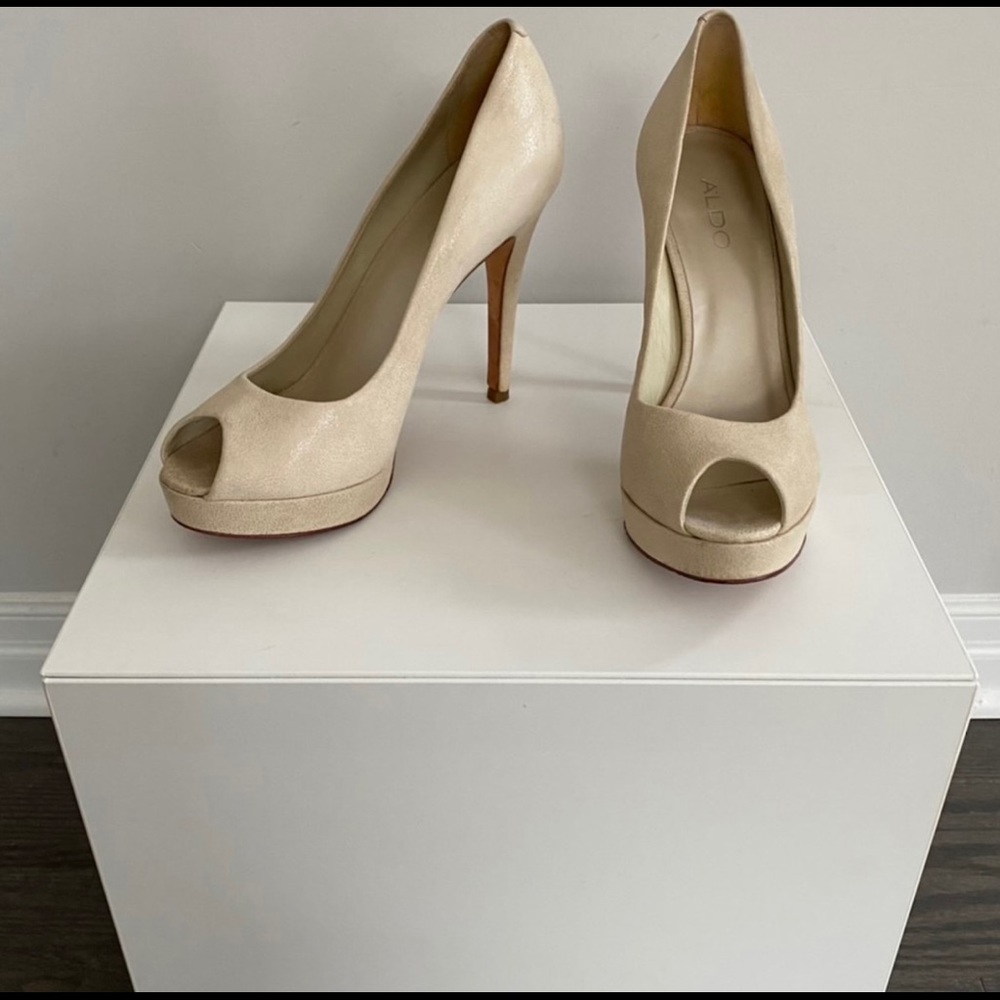 Ladies heels by Aldo
